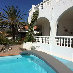 - Casa Martin San Sebastián de la Gomera